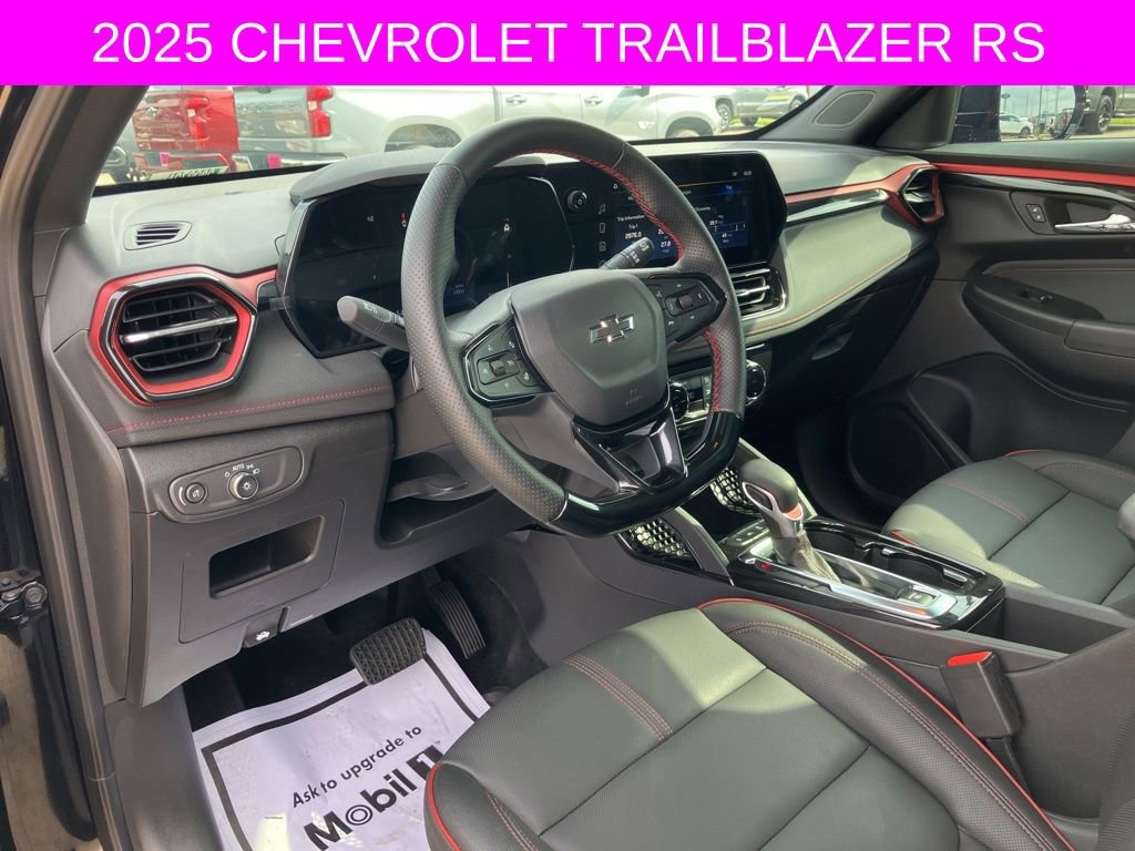 Used 2025 Chevrolet TrailBlazer RS w/ Convenience Package image 23