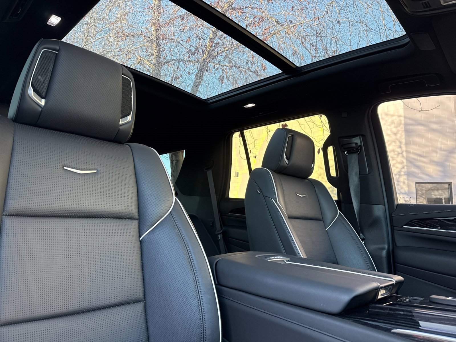 Used 2022 Cadillac Escalade Sport image 19