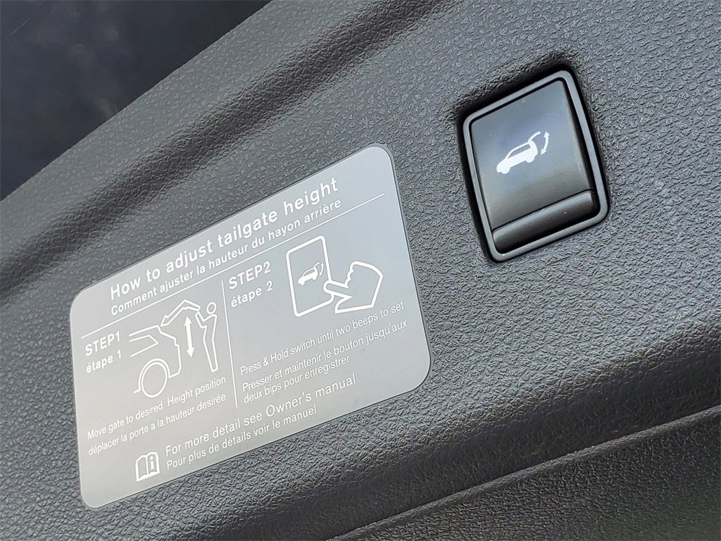 Used 2021 INFINITI QX50 Essential w/ Convenience Package image 34