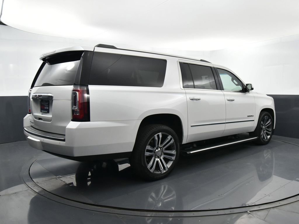 Used 2019 GMC Yukon XL Denali w/ Denali Ultimate Package image 36