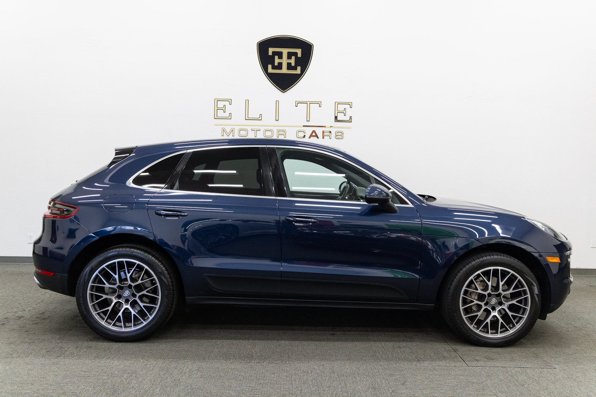 Used 2015 Porsche Macan S AWD/4WD image 10