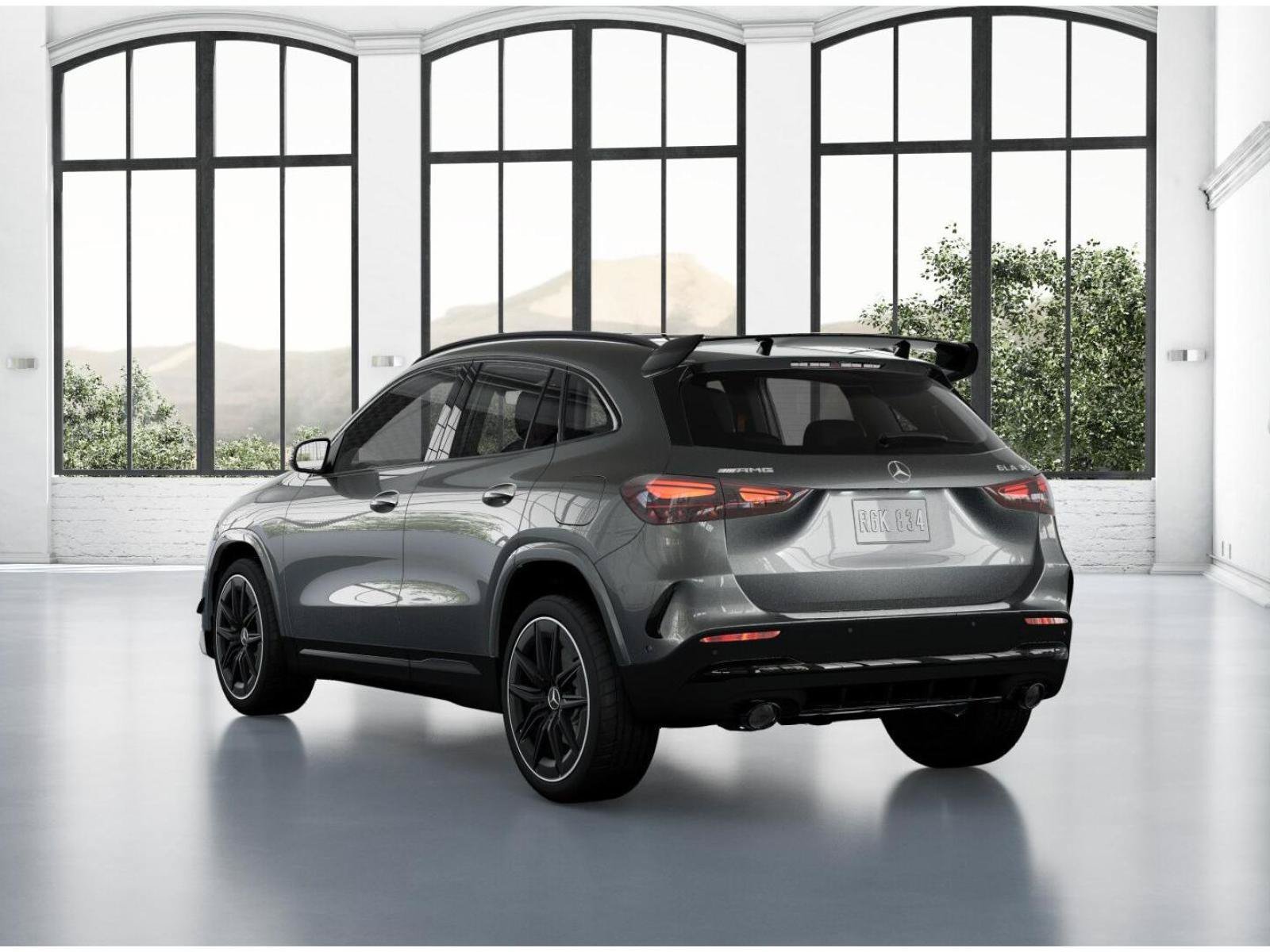 New 2026 Mercedes-Benz GLA 35 AMG 4MATIC image 28