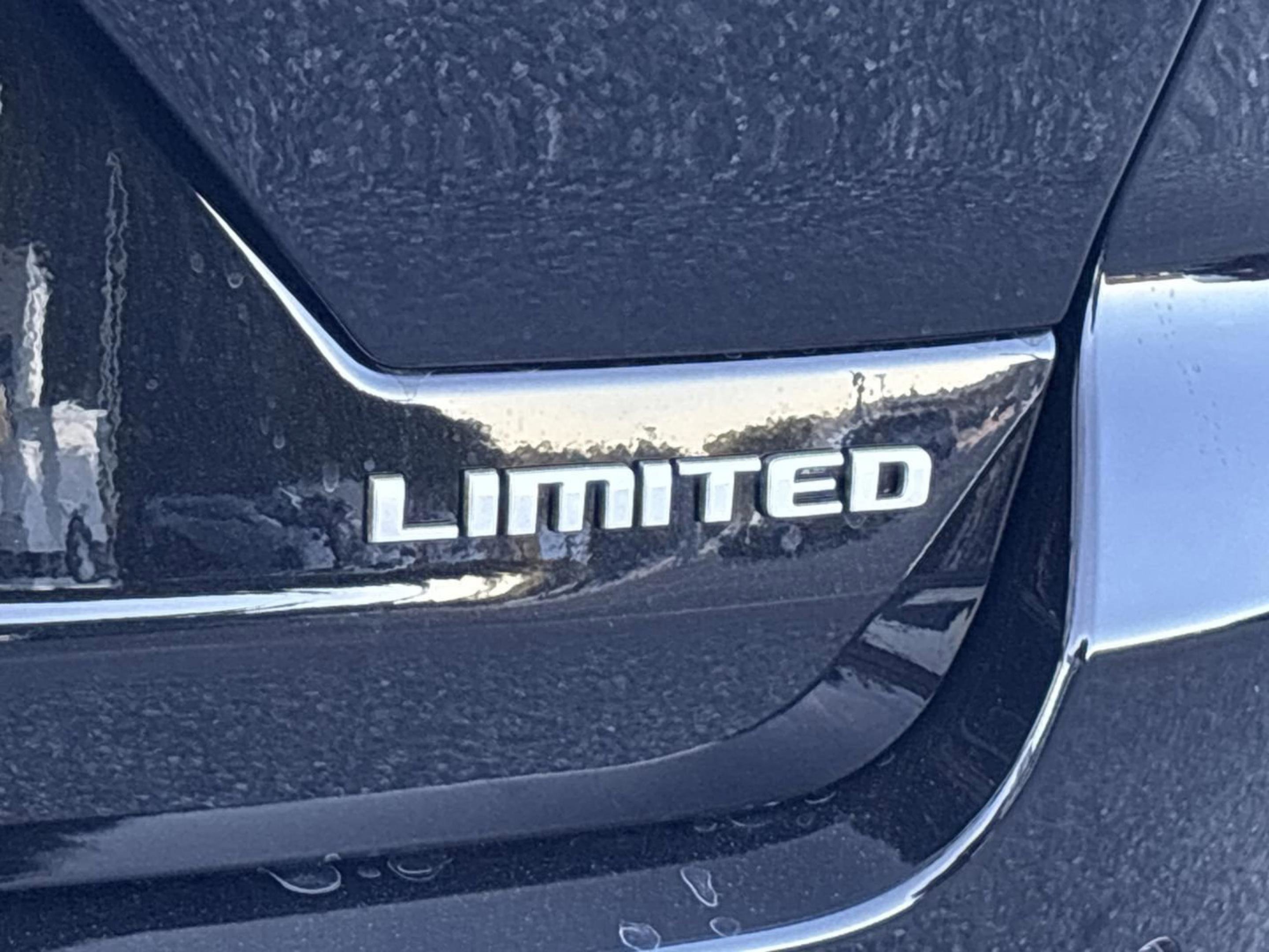 New 2025 Jeep Grand Cherokee Limited image 10