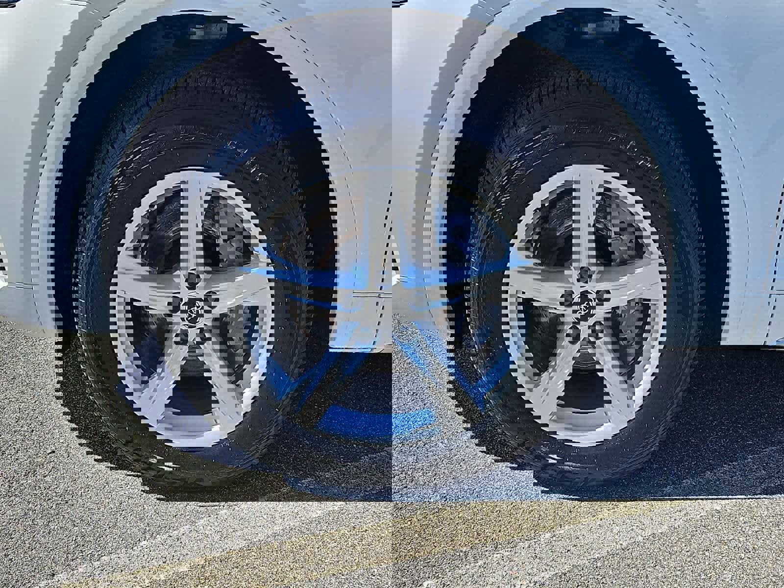 Used 2023 Audi Q5 2.0T Premium w/ Convenience Package image 2