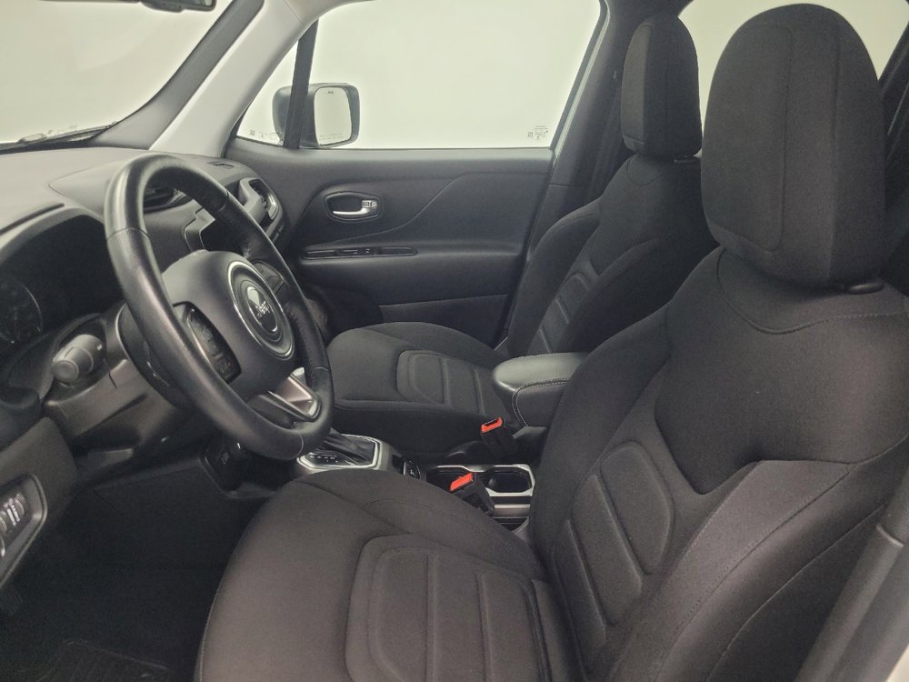 Used 2022 Jeep Renegade Latitude w/ Convenience Group image 17