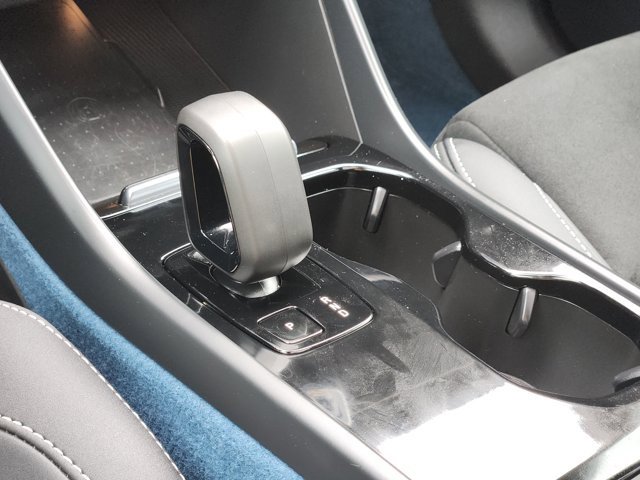 Used 2023 Volvo XC40 Recharge Ultimate image 20