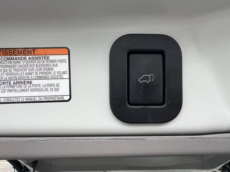 Used 2020 Toyota Sienna XLE FWD image 12