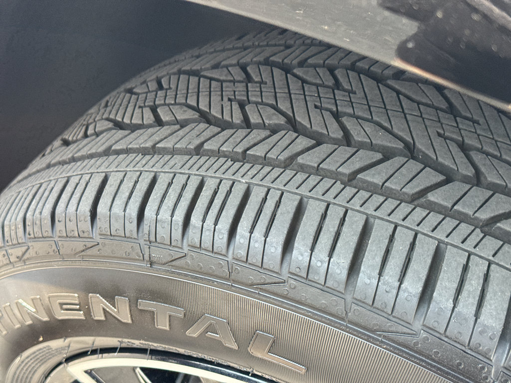 Certified 2024 Chevrolet Traverse RS AWD/4WD image 11