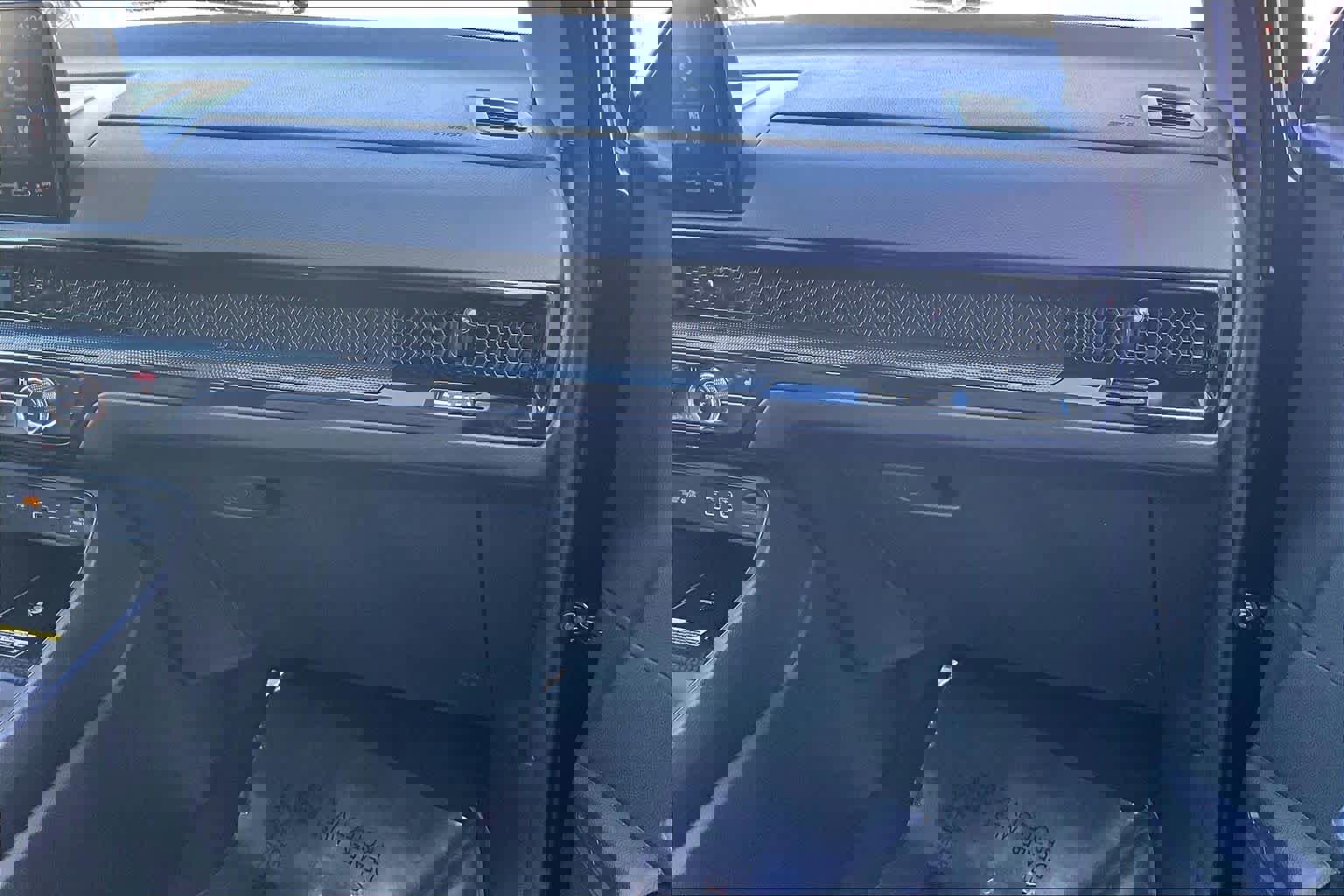 Used 2025 Honda CR-V EX-L image 16