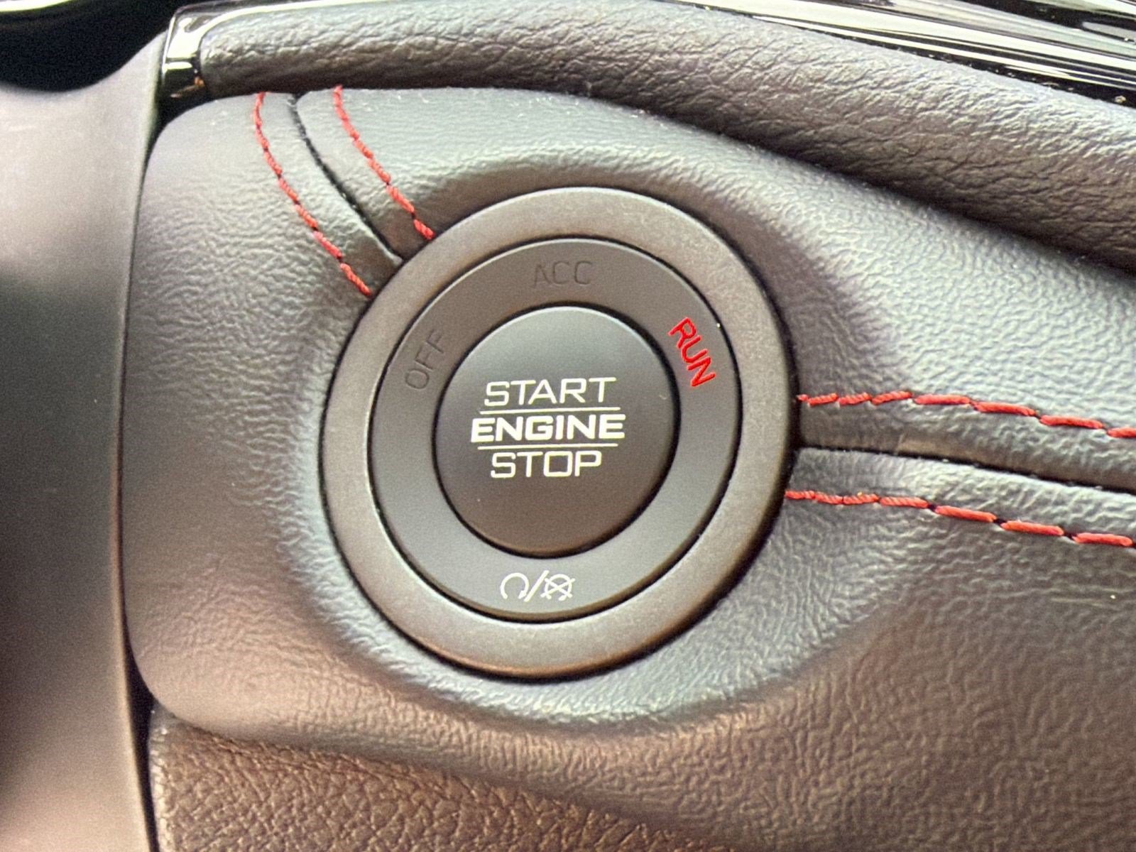 Used 2025 Dodge Durango GT AWD/4WD image 26