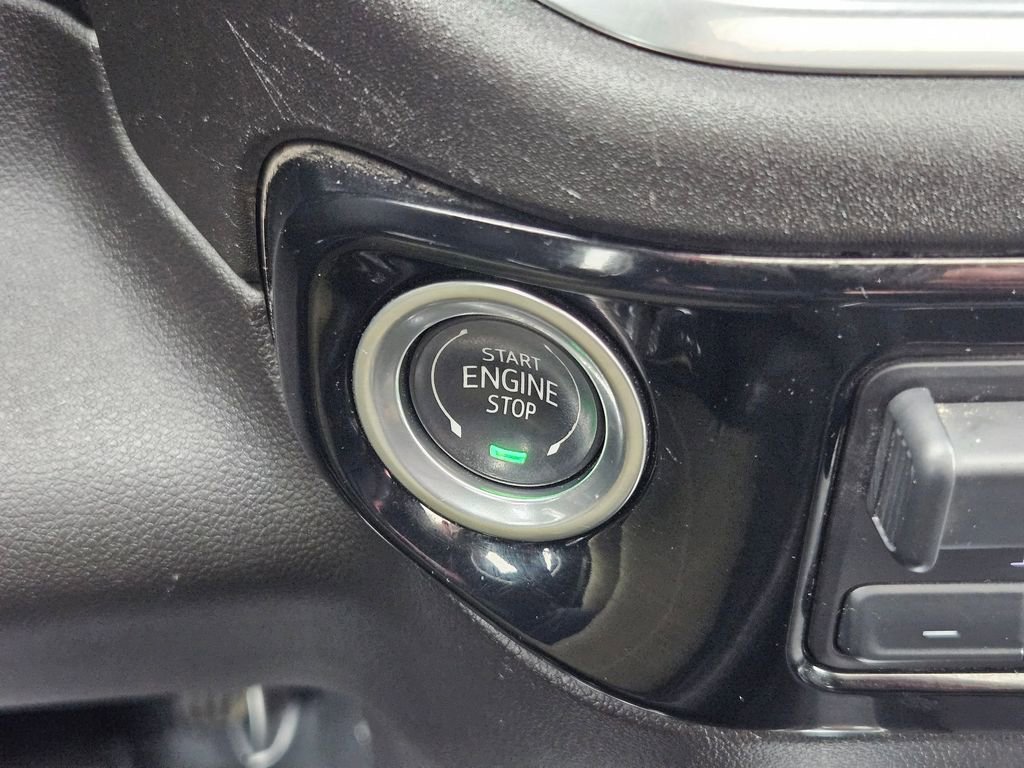 Used 2024 Chevrolet Silverado 3500 LTZ w/ LTZ Plus Package image 17