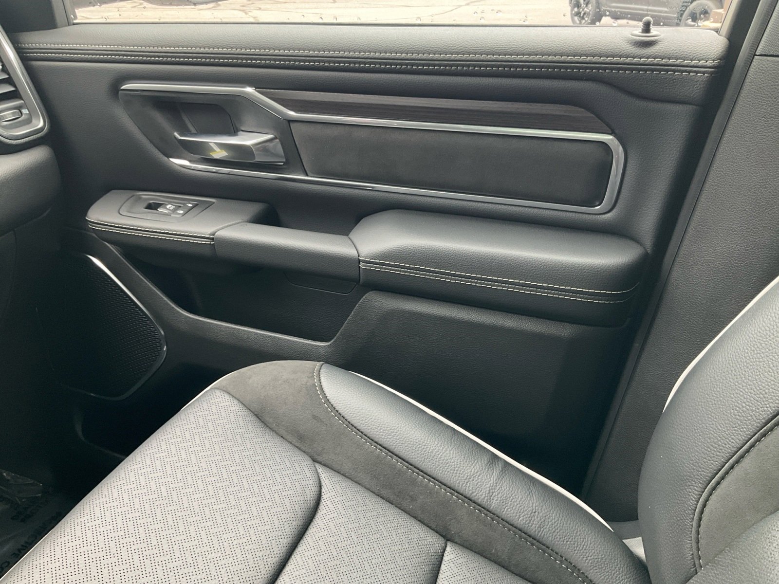 New 2026 RAM 1500 Laramie image 16