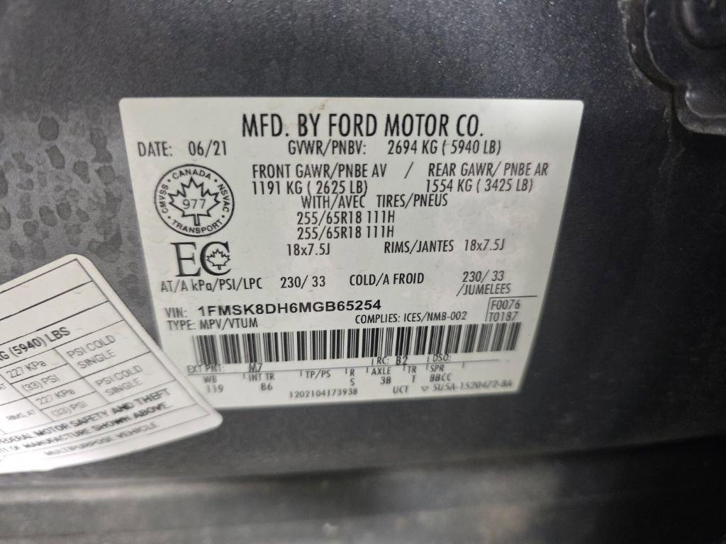 Used 2021 Ford Explorer XLT w/ Class III Trailer Tow Package AWD/4WD image 11