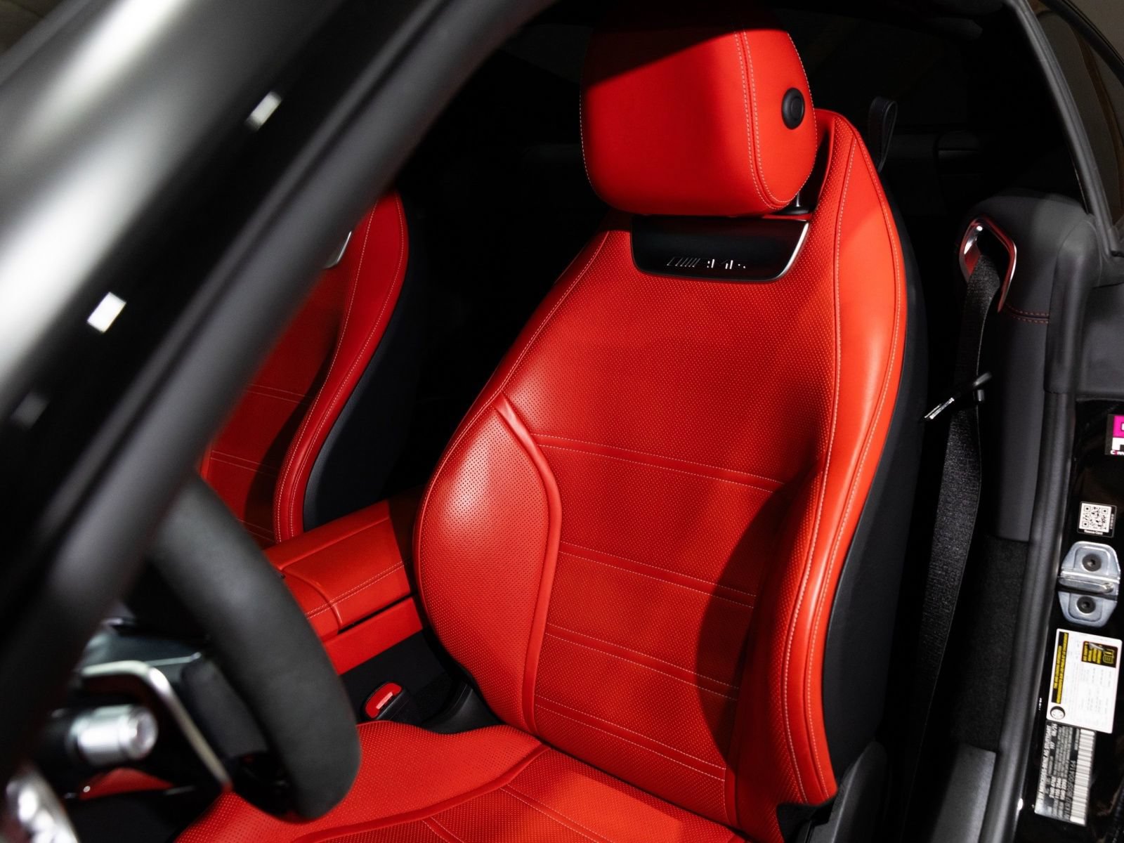 Used 2025 Mercedes-Benz AMG GT 63 image 7