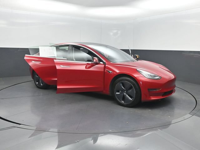 Used 2020 Tesla Model 3 Standard Range RWD image 26