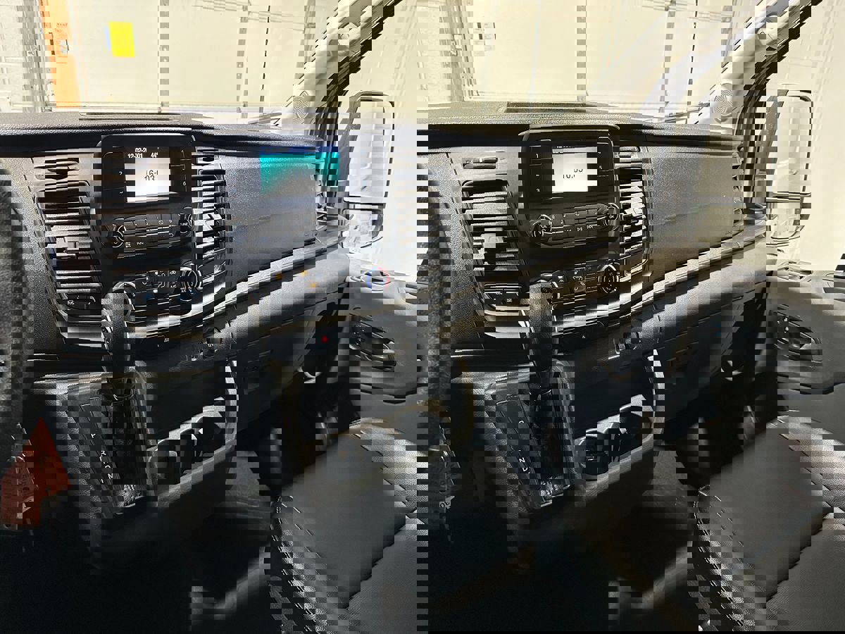 Used 2024 Ford Transit 250 148 High Roof image 29