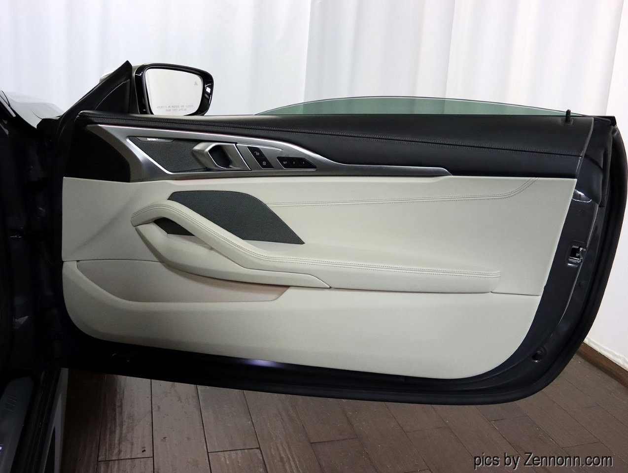 Used 2021 BMW M850i xDrive Convertible image 28