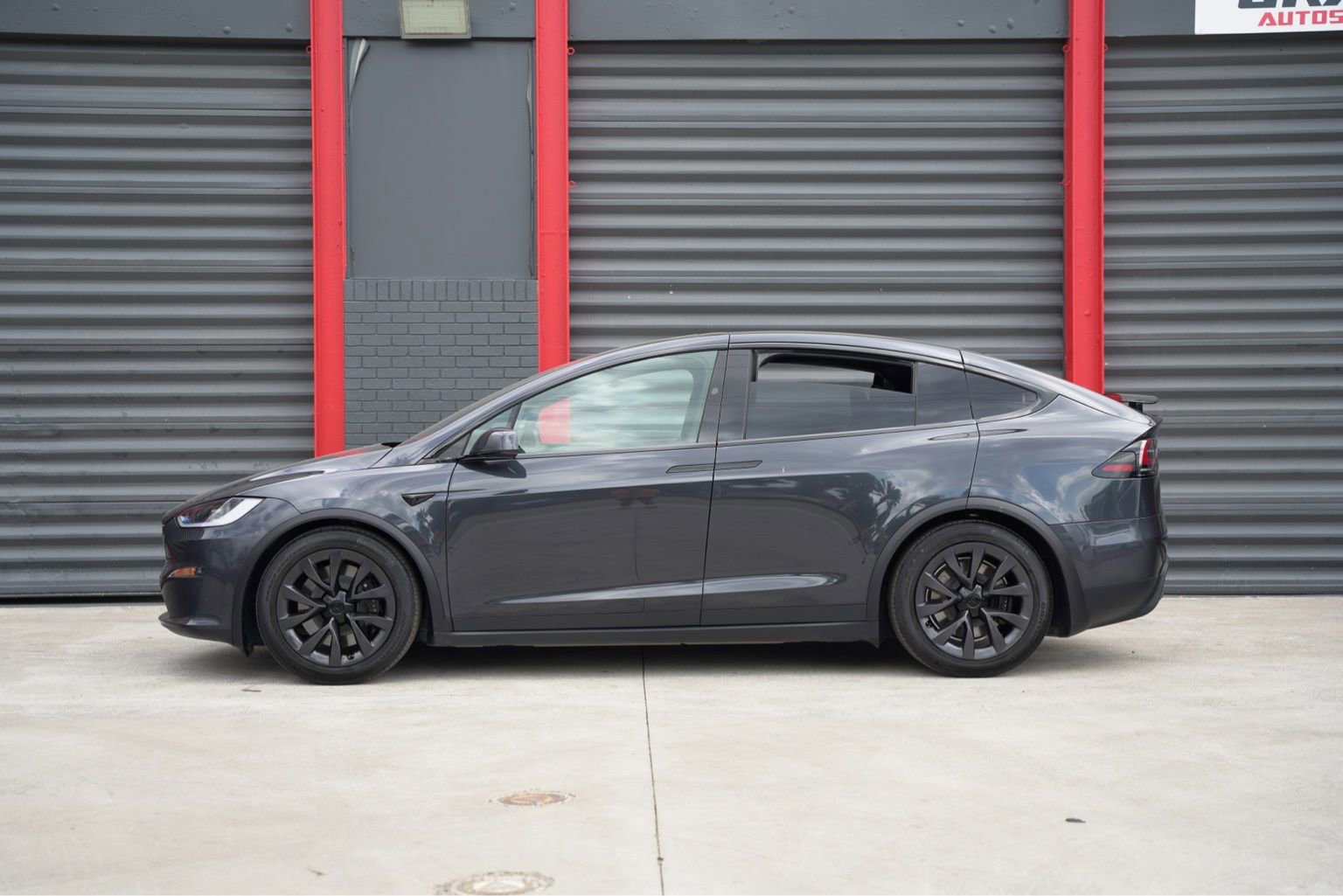 Used 2024 Tesla Model X image 6