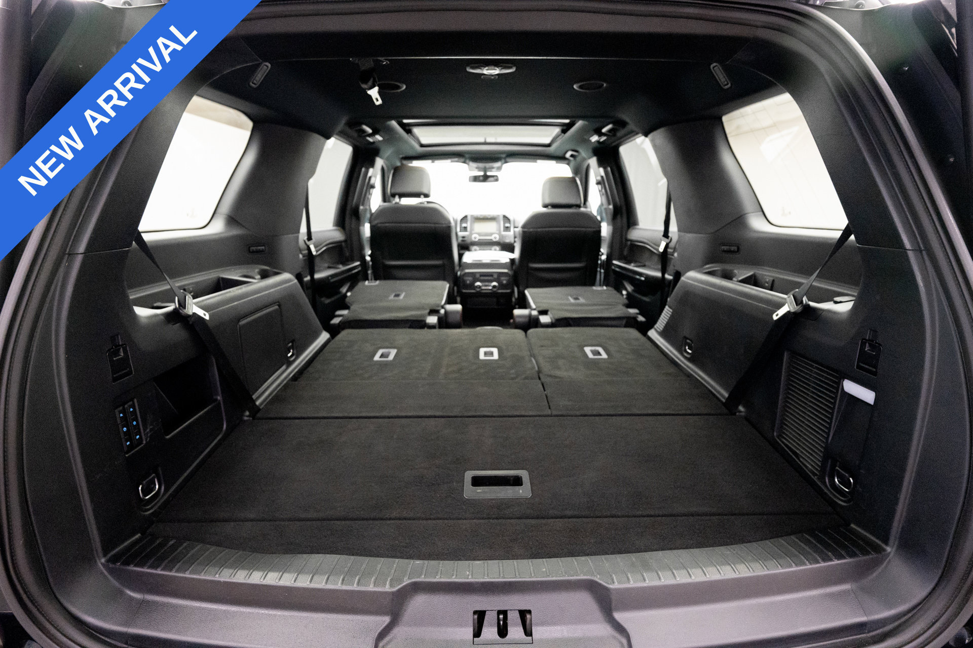 Used 2021 Ford Expedition Limited AWD/4WD image 37