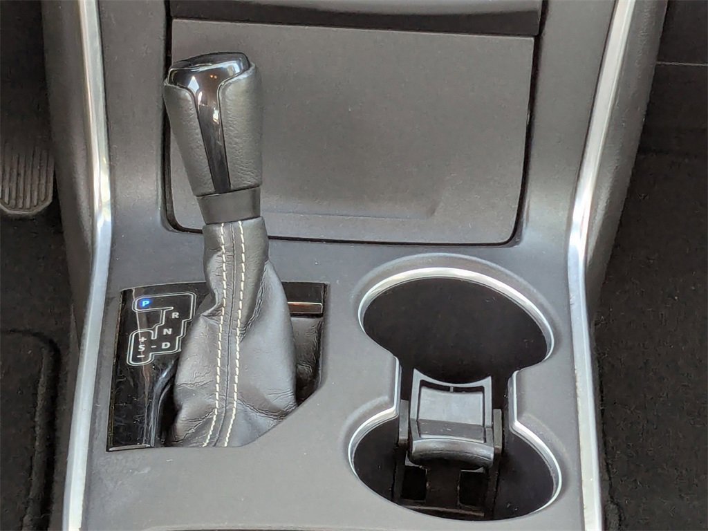 Used 2015 Toyota Camry image 23