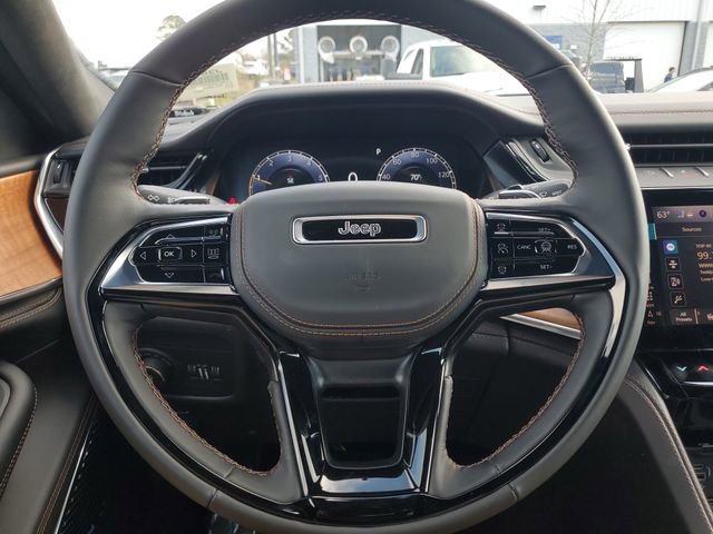 New 2026 Jeep Grand Cherokee Summit image 25