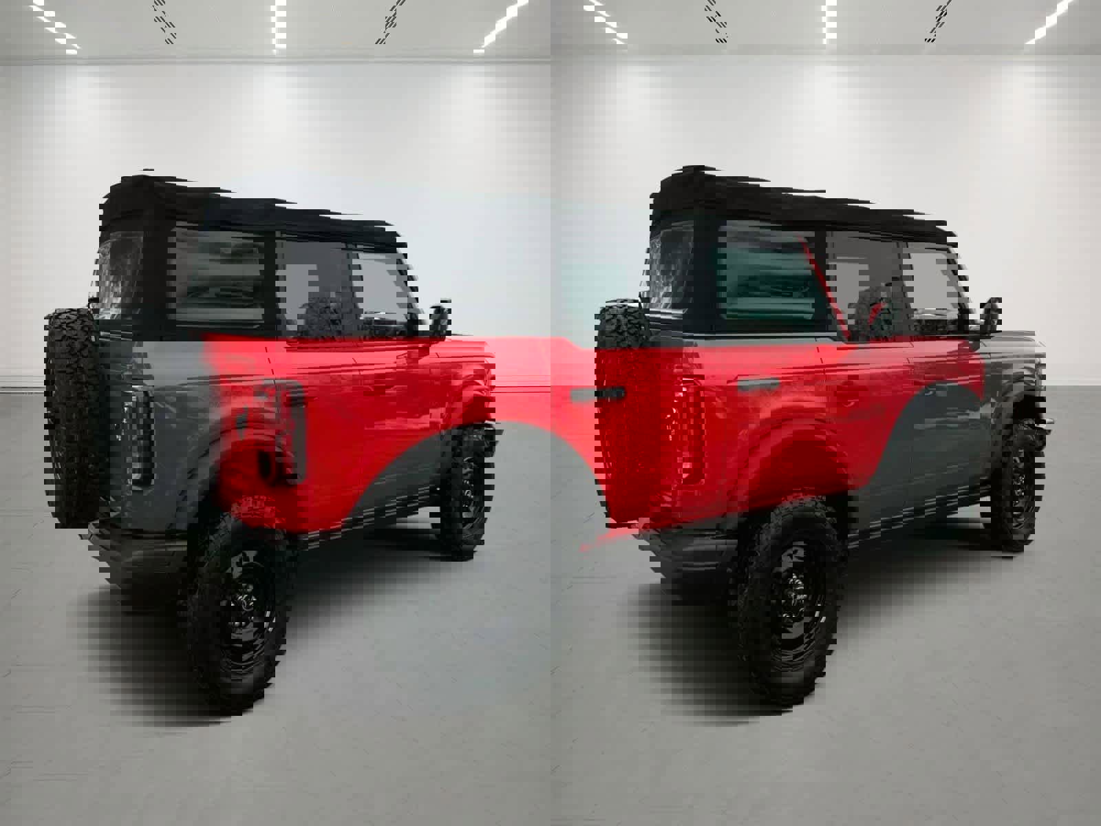 Used 2022 Ford Bronco Black Diamond image 4