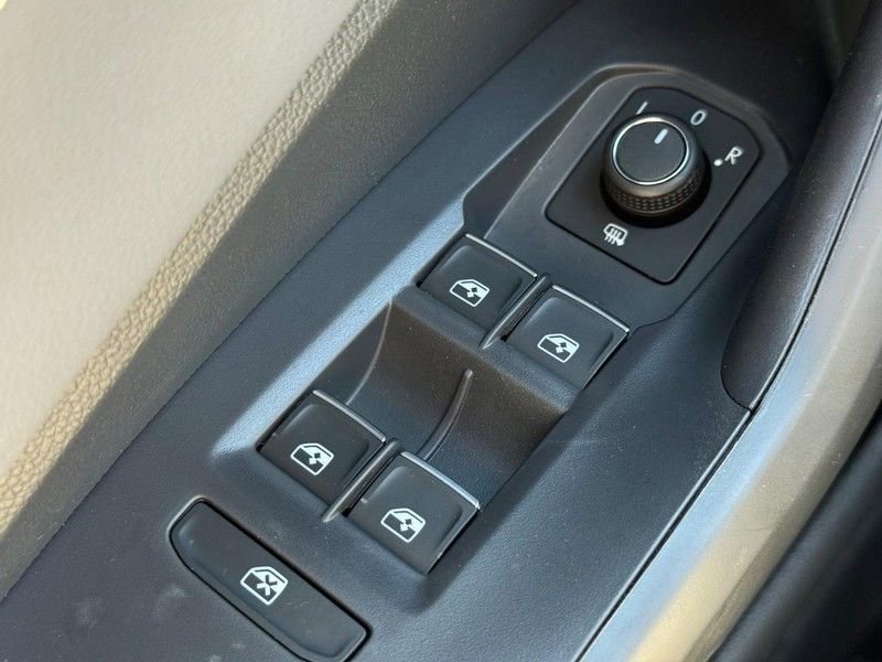 New 2026 Volkswagen Jetta SEL FWD image 15