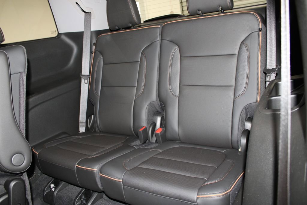 Used 2023 GMC Acadia AT4 w/ Preferred Package image 26