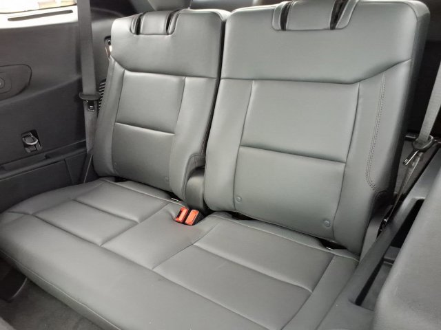Used 2027 Ford Explorer Active w/ Active Comfort Package AWD/4WD image 17