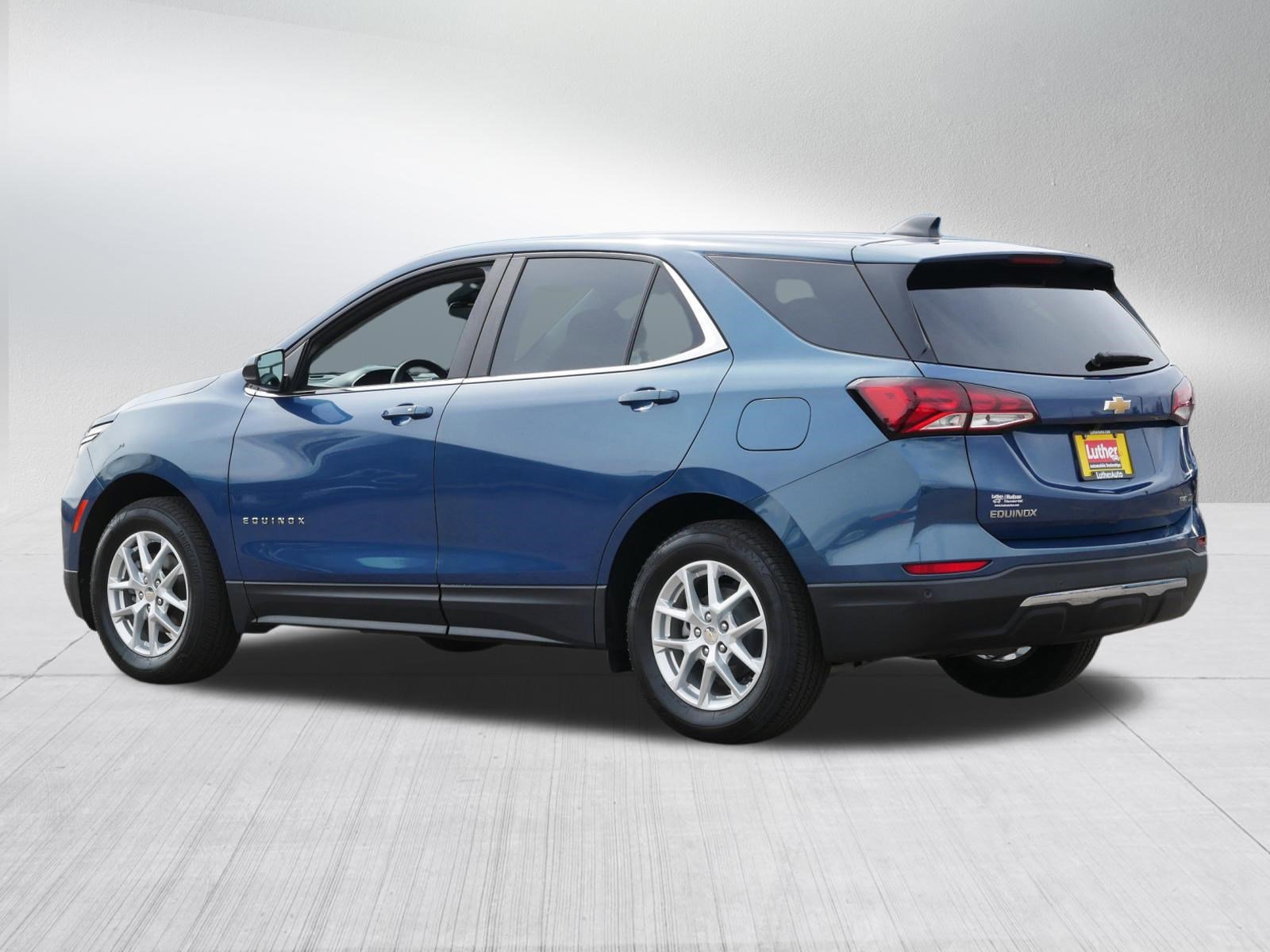 Used 2024 Chevrolet Equinox LT w/ LPO, Floor Liner Package AWD/4WD image 5