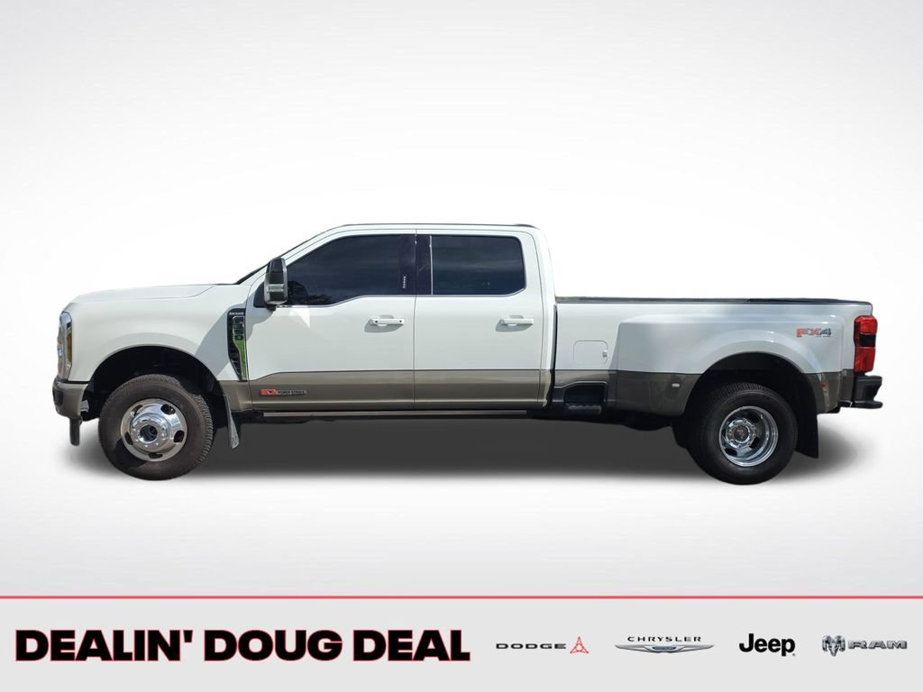 Used 2026 Ford F350 King Ranch AWD/4WD image 3