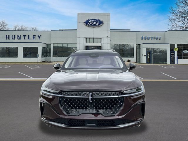 Used 2025 Lincoln Nautilus Black Label w/ Jet Appearance Package AWD/4WD image 2