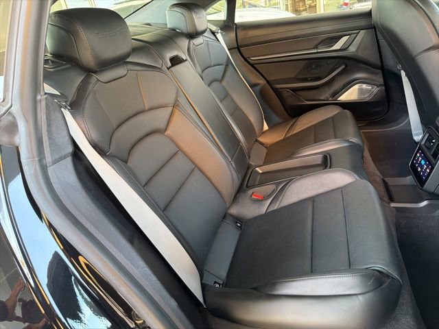 Used 2021 Porsche Taycan Turbo S image 23