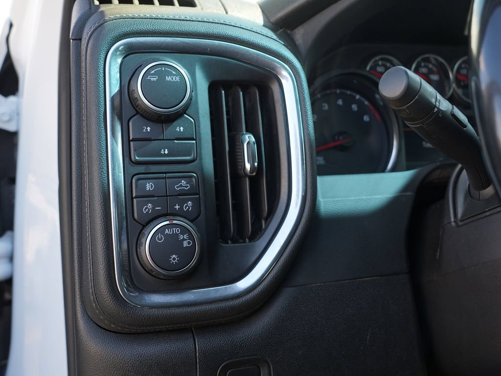 Used 2023 Chevrolet Silverado 2500 LT w/ Convenience Package AWD/4WD image 16