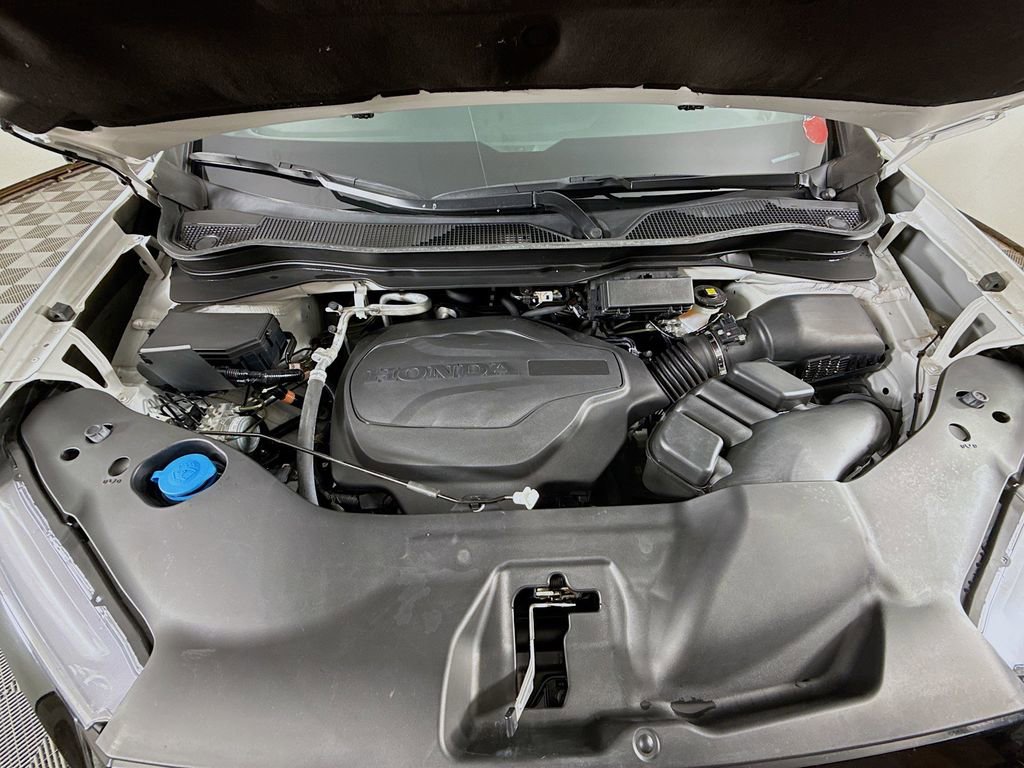 Certified 2023 Honda Passport TrailSport image 38