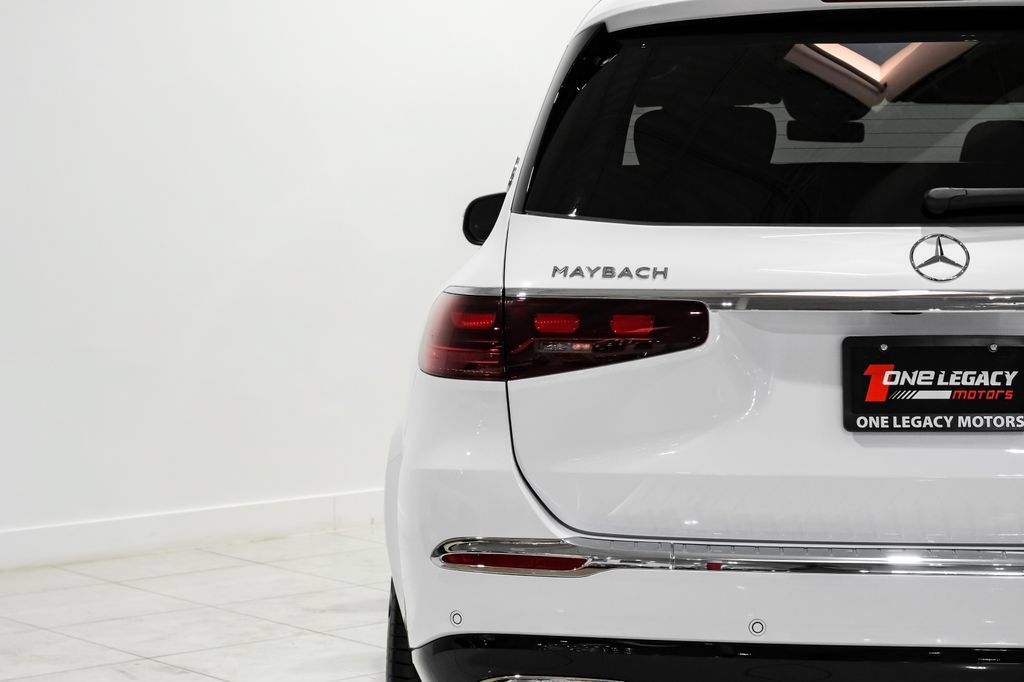 Used 2026 Mercedes-Benz Maybach GLS 600 4MATIC image 52