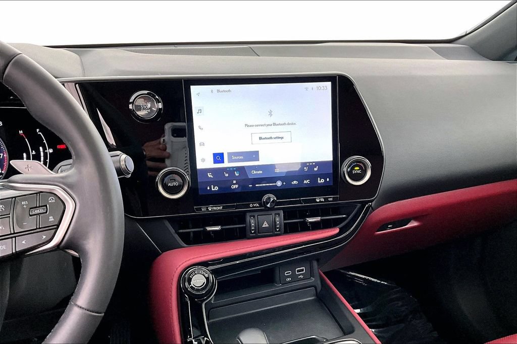 Used 2025 Lexus NX 250 FWD w/ Premium Package image 8