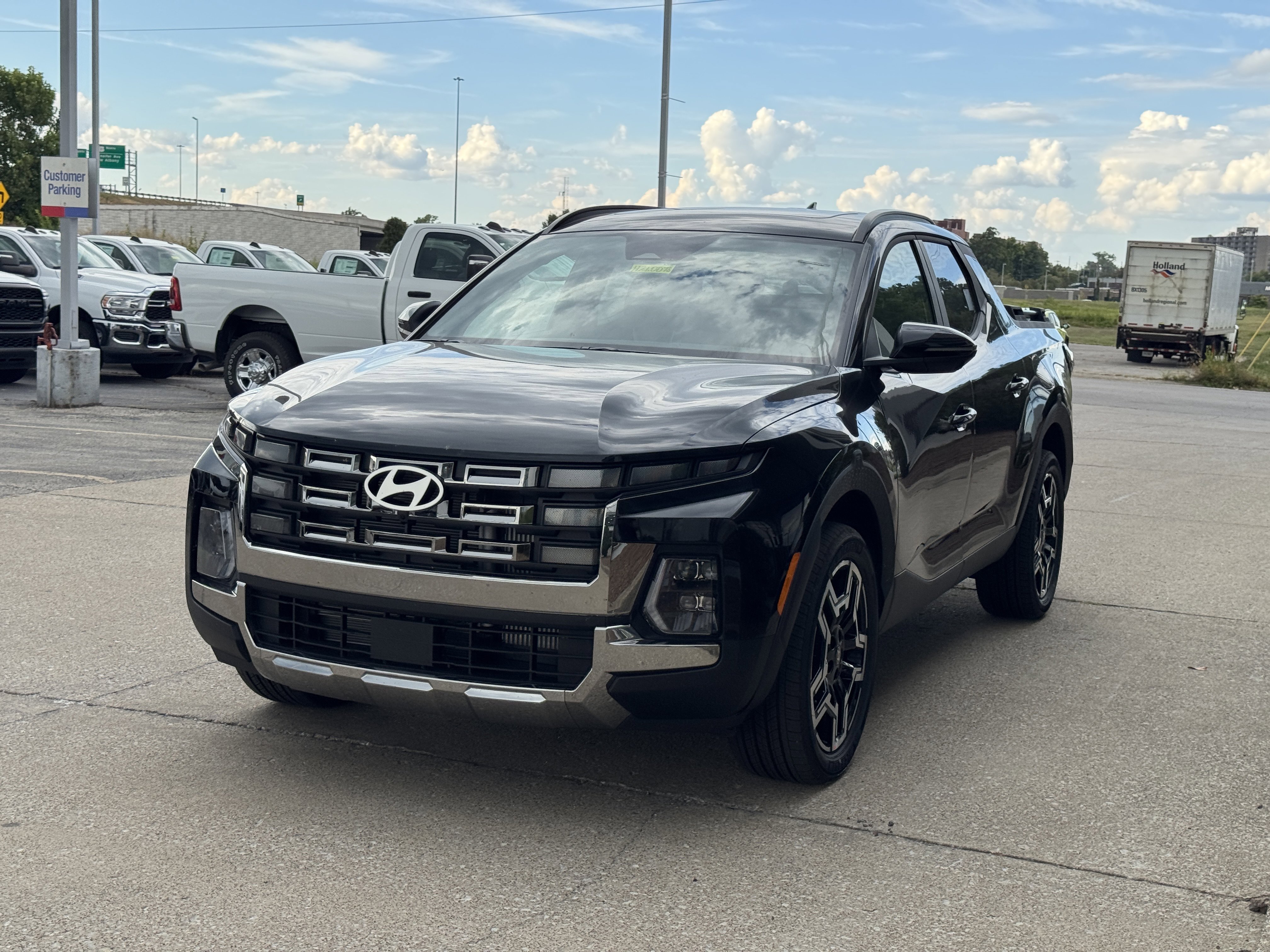 New 2026 Hyundai Santa Cruz Limited image 16