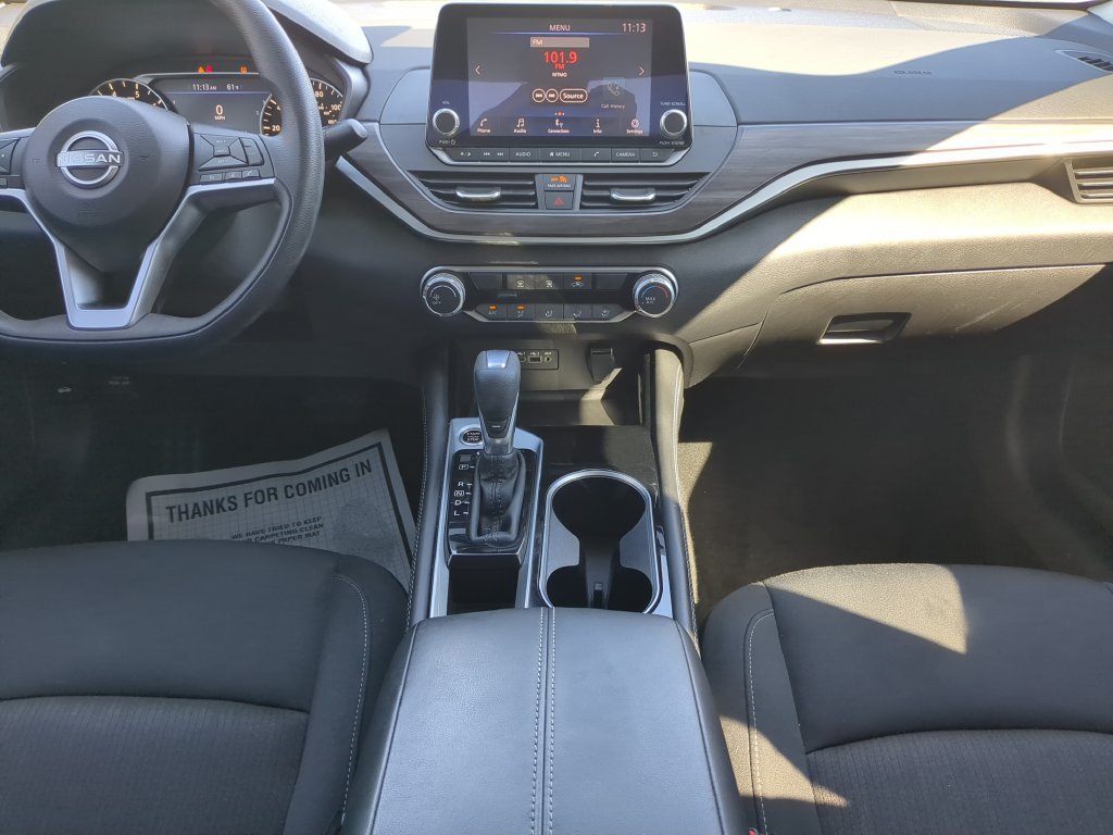Used 2023 Nissan Altima 2.5 SV FWD image 15
