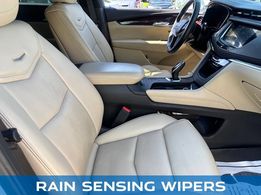 Used 2017 Cadillac XT5 Luxury AWD/4WD image 29