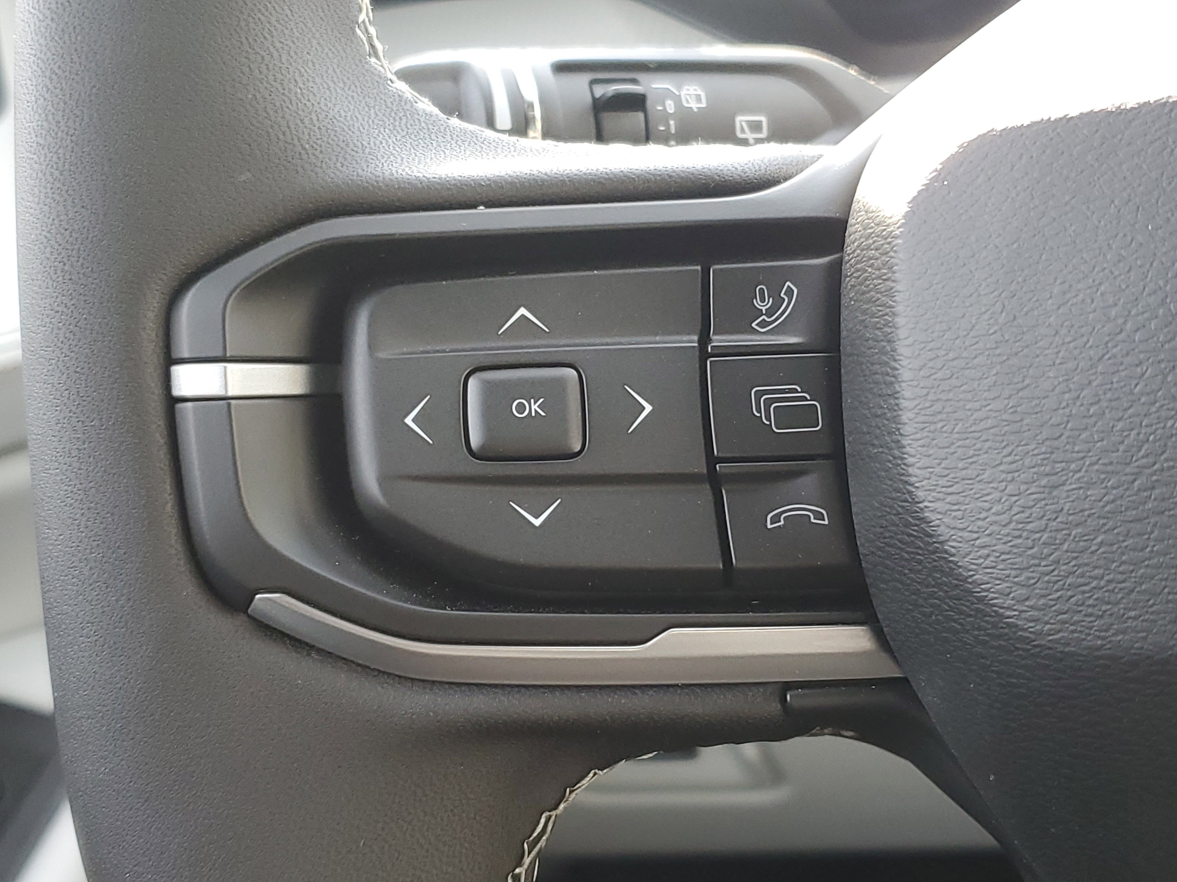 New 2026 Jeep Cherokee Limited image 13