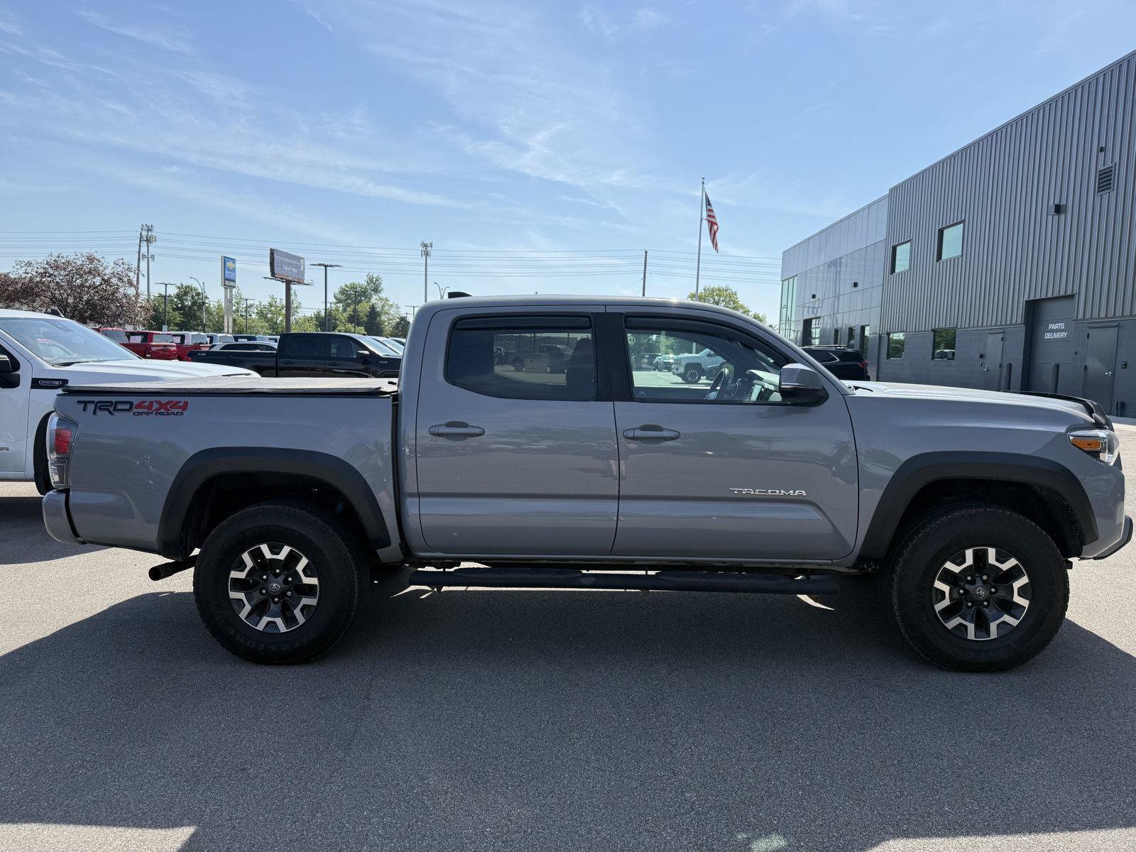 Used 2021 Toyota Tacoma TRD Pro AWD/4WD image 2