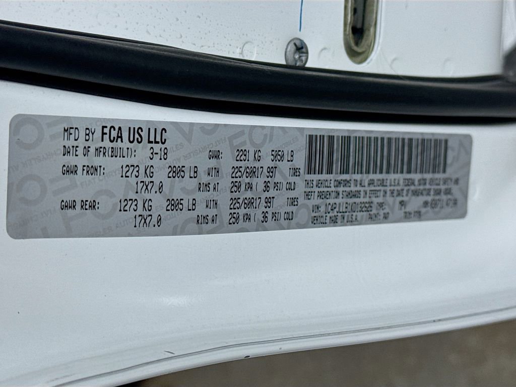 Used 2019 Jeep Cherokee Latitude Plus image 38