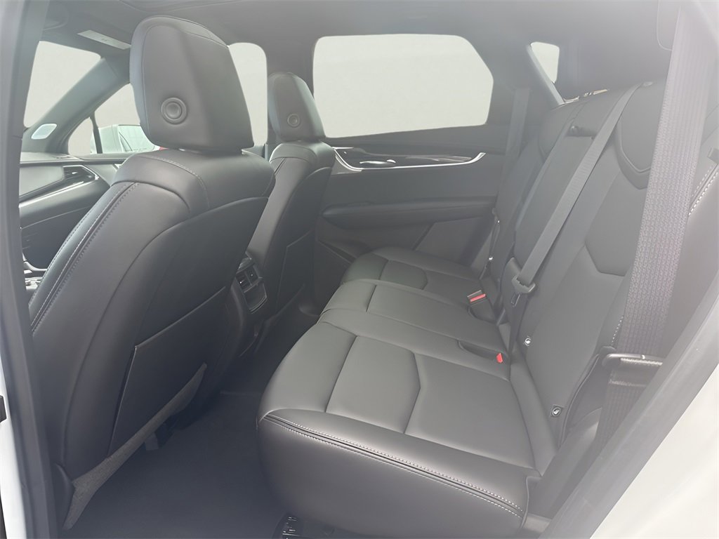 Used 2022 Cadillac XT5 Premium Luxury w/ Technology Package image 16