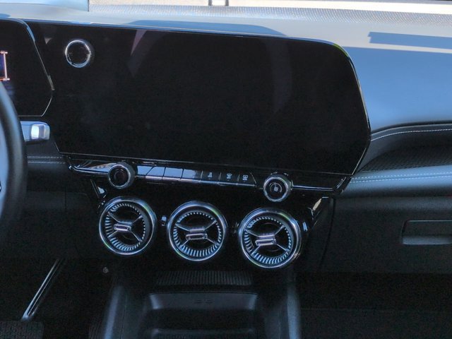 Used 2024 Chevrolet Blazer EV LT AWD/4WD image 17