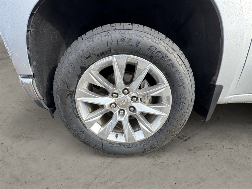 Used 2019 Chevrolet Silverado 1500 LTZ w/ LTZ Premium Package image 14