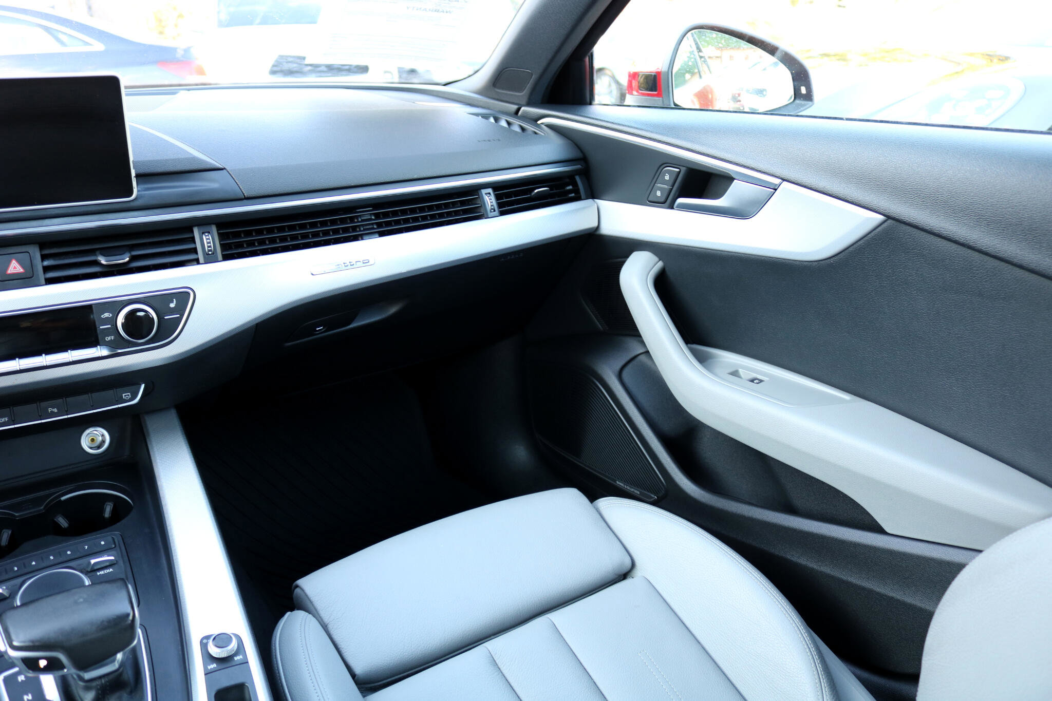 Used 2017 Audi A4 2.0T Premium Plus w/ Premium Plus Package image 35