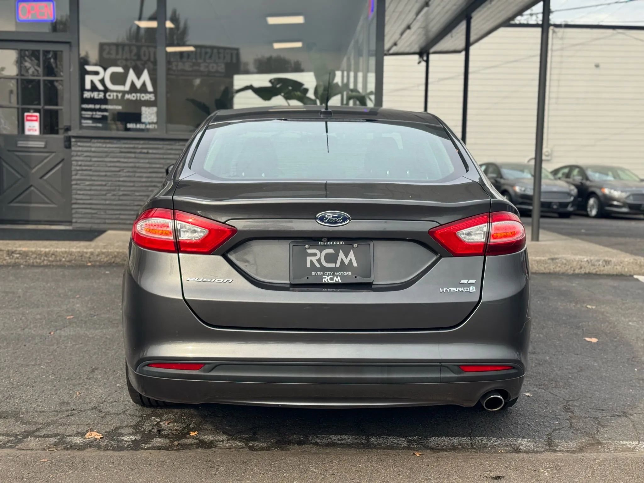 Used 2015 Ford Fusion SE image 6