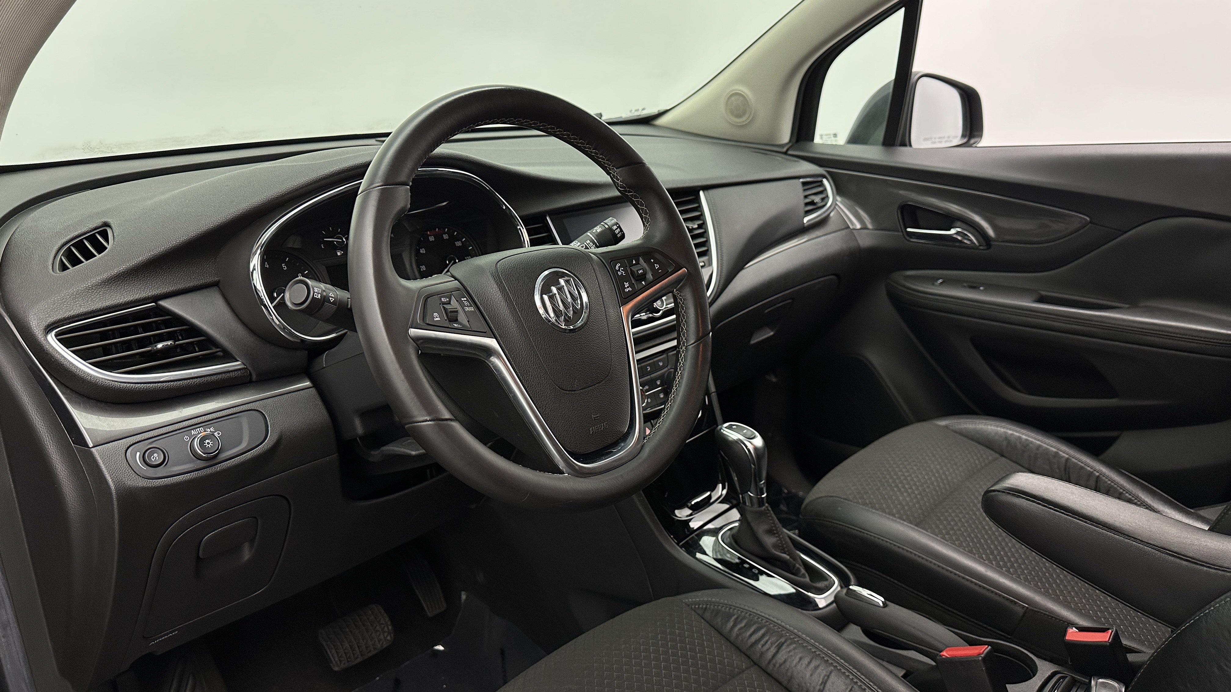 Used 2017 Buick Encore Preferred FWD image 11