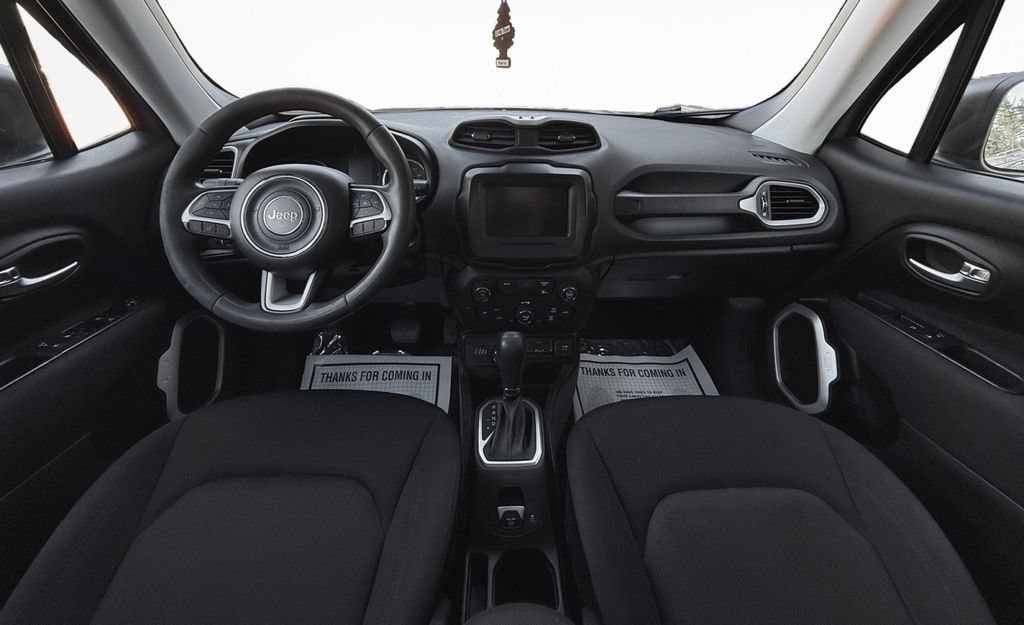 Used 2021 Jeep Renegade Sport w/ Sport Appearance Group AWD/4WD image 16